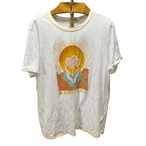 TORRID ~ 100% Cotton ‘Bloom Wildly’ Graphic Tee Relaxed Fit